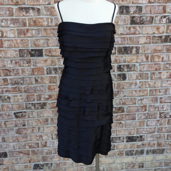 EUC Tadashi Petite Layers Spaghetti Strap Dress - Picture 1 of 7